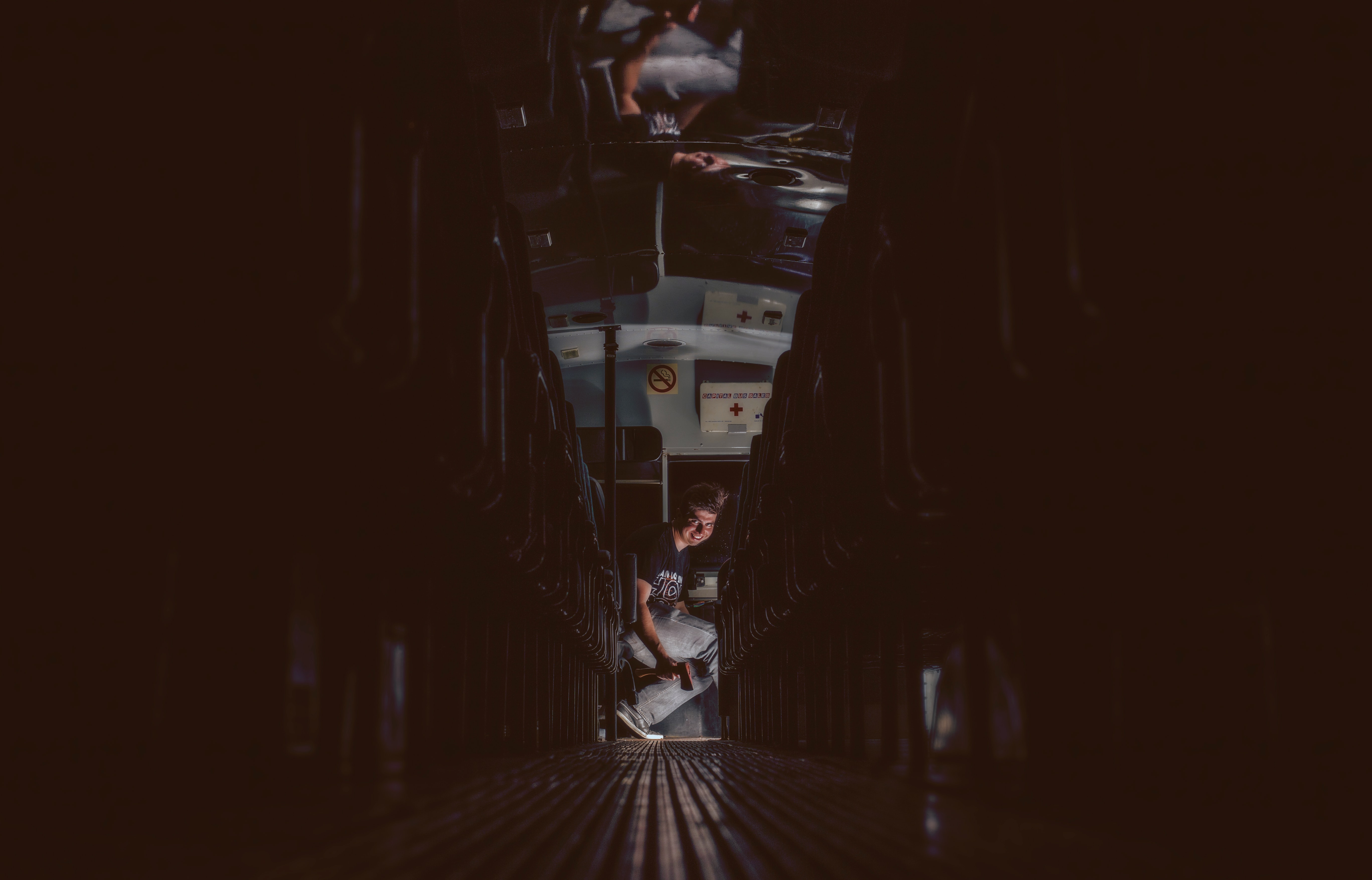 hermes-rivera-5i5h17kb_xE-unsplash